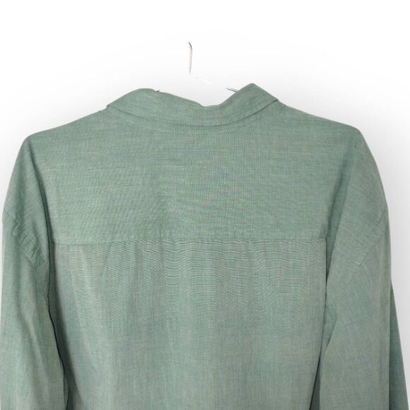 Izod Shirt Mens 2XL Green Button Collar Front Business Work Casual Preppy - Picture 4 of 10